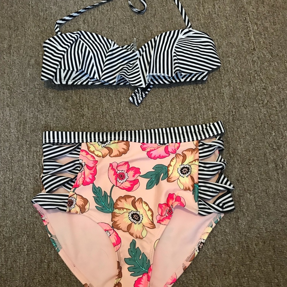 Two piece high waisted bikini